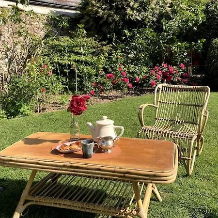 La Cour Verte : Chaleureuse Grange Rehabilitee Montépilloy