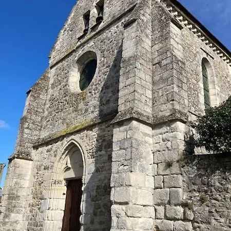 La Cour Verte : Chaleureuse Grange Rehabilitee * Montépilloy